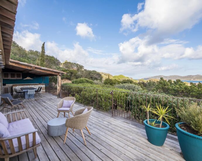 Bonifacio, Santa Manza, Sea View Villa, 4 Bedrooms, Pool, Walking Distance to the Beach