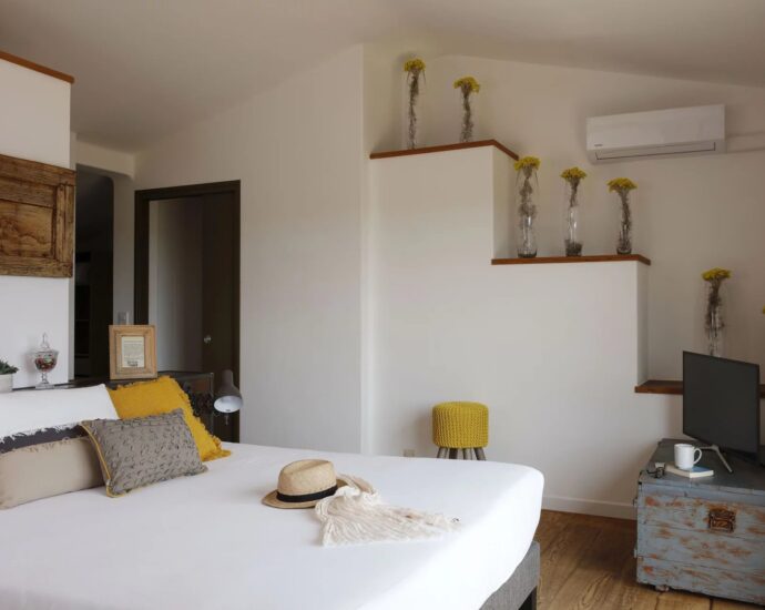 Bonifacio, Santa Manza, Sea View Villa, 4 Bedrooms, Pool, Walking Distance to the Beach