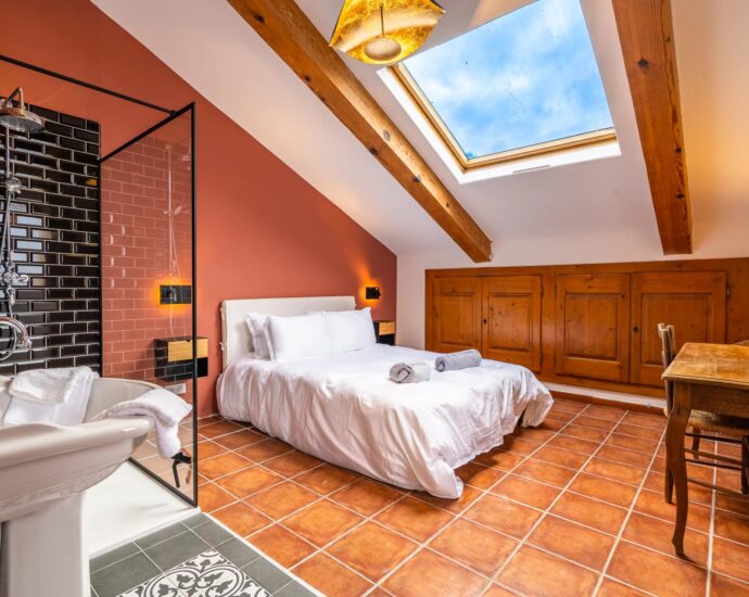 Galéria, Private Estate, Waterfront Villa, 8 Bedrooms, Panoramic Sea View, Heated Pool, Close to Calvi