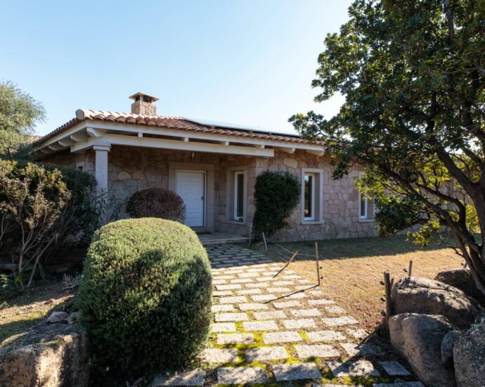 Palombaggia, Folaca, Sea View Villa, 6 Bedrooms, Walking Distance to the Beach, Swimming Pool