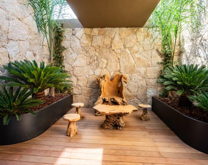 Caramontino, 7 bedroom villa, swimming pool, sea view, beach on foot