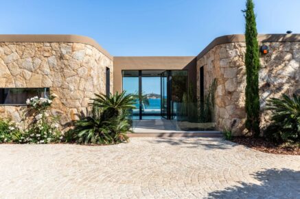 Caramontino, 7 bedroom villa, swimming pool, sea view, beach on foot