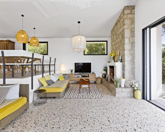 Porto-Vecchio, Domaine de Cala Rossa, villa 6 chambres, piscine et plage à pied, Villa Cala Rossa