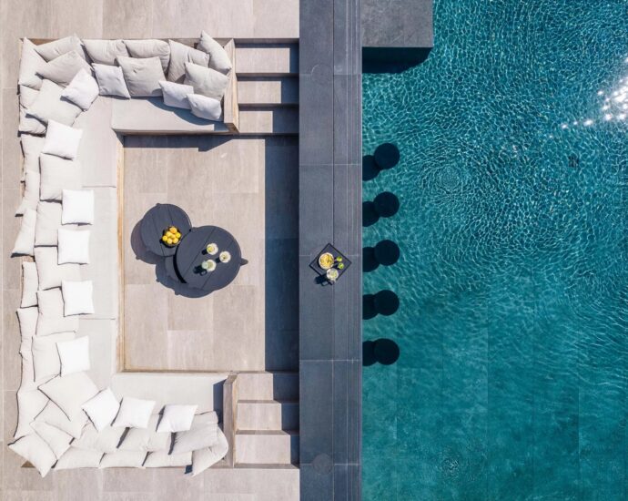 Caramontino, 6 chambres, piscine, pied dans l&rsquo;eau, vue mer