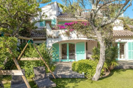 Porto Vecchio, Domaine de Cala Rossa, Villa 5 chambres, piscine chauffée, plage à pied