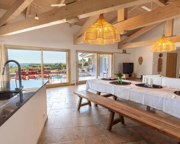 Palombaggia, Folaca, Sea View Villa, 6 Bedrooms, Walking Distance to the Beach, Swimming Pool