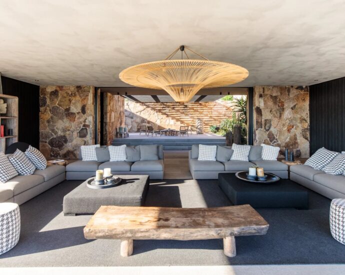 Caramontino, 6 chambres, piscine, pied dans l&rsquo;eau, vue mer