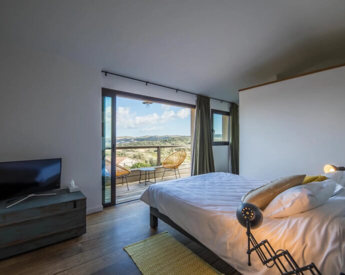 Bonifacio, Santa Manza, Sea View Villa, 4 Bedrooms, Pool, Walking Distance to the Beach