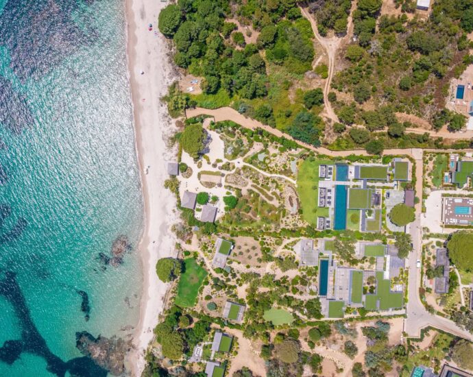 Caramontino, 6 chambres, piscine, pied dans l&rsquo;eau, vue mer