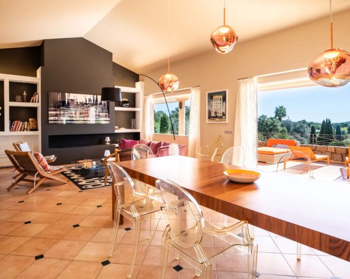 Capicciola, villa 5 chambres, piscine, vue mer, plage à pied