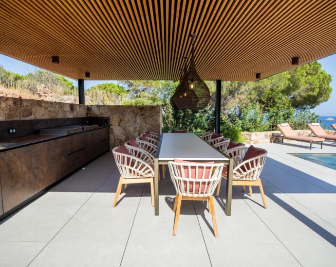 Sainte-Lucie de Porto-Vecchio, Caramontinu, Villa vue mer panoramique, 6 chambres, piscine, proche plage