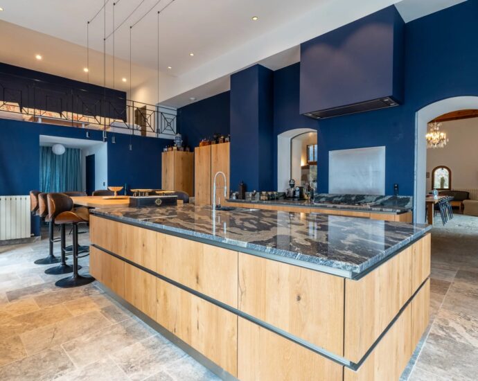 Galéria, Private Estate, Waterfront Villa, 8 Bedrooms, Panoramic Sea View, Heated Pool, Close to Calvi