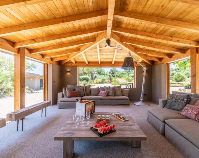 Caramontino, 6 chambres, piscine, pied dans l&rsquo;eau, vue mer