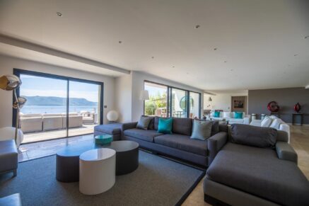 Porto-Vecchio, Golfo di sogno, villa 6 bedrooms, waterfront, RL260 Villa Golfo di Sogno