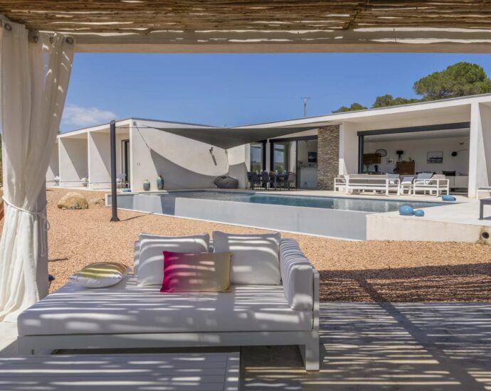 Arasu, villa 4 chambres, piscine, Casa Alivu RL307