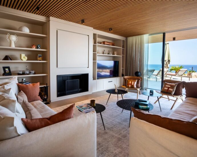 Sainte-Lucie de Porto-Vecchio, Caramontinu, Villa vue mer panoramique, 6 chambres, piscine, proche plage