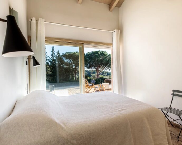 Palombaggia, Folaca, Sea View Villa, 6 Bedrooms, Walking Distance to the Beach, Swimming Pool