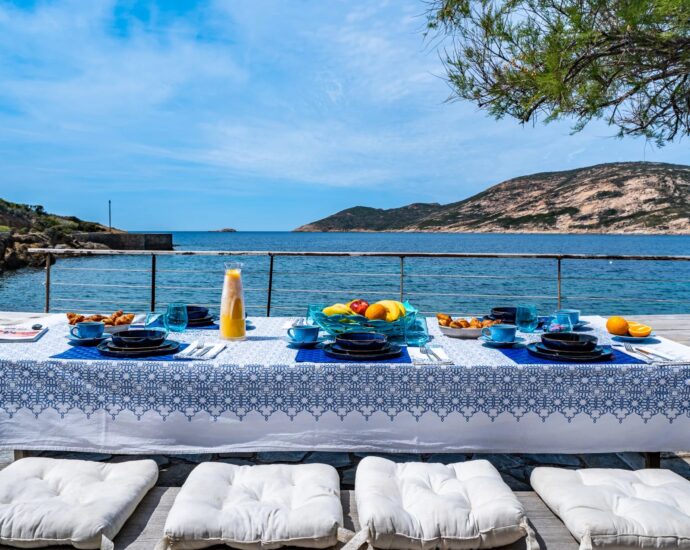 Galéria, Private Estate, Waterfront Villa, 8 Bedrooms, Panoramic Sea View, Heated Pool, Close to Calvi