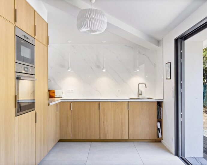 Porto-Vecchio, Domaine de Cala Rossa, villa 6 chambres, piscine et plage à pied, Villa Cala Rossa