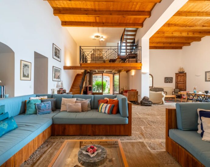 Galéria, Private Estate, Waterfront Villa, 8 Bedrooms, Panoramic Sea View, Heated Pool, Close to Calvi