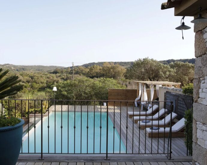 Bonifacio, Santa Manza, Sea View Villa, 4 Bedrooms, Pool, Walking Distance to the Beach