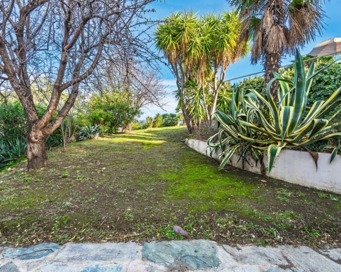Saint-Florent, Villa vue mer panoramique, 4 chambres, appartement indépendant, piscine à débordement, proche plage