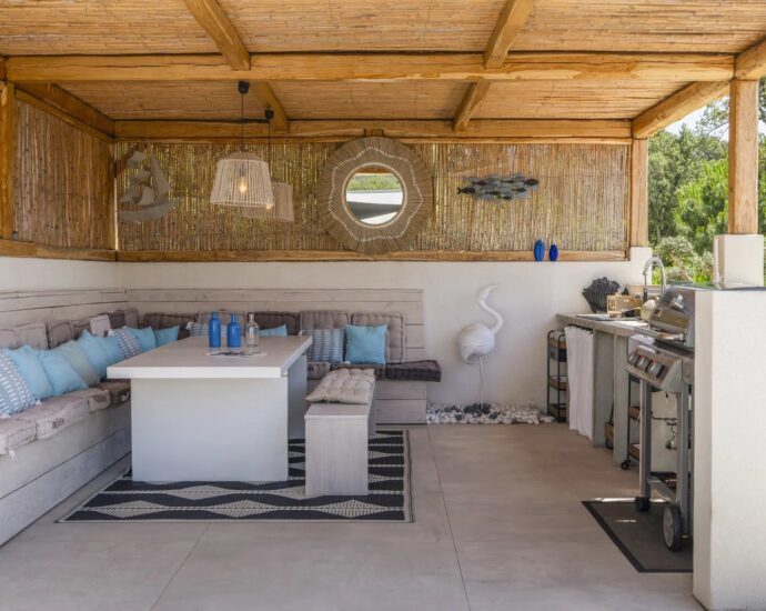 Arasu, villa 4 chambres, piscine, Casa Alivu RL307