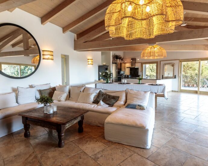 Palombaggia, Folaca, Sea View Villa, 6 Bedrooms, Walking Distance to the Beach, Swimming Pool