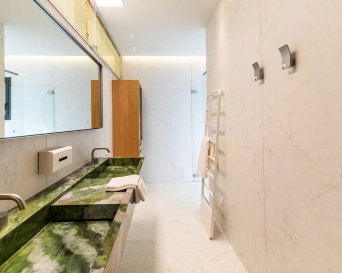 Caramontino, Villa-Hotel with Sea View, 8 Bedrooms with Private Pools, Swimming Pool, Walking Distance to the Beach