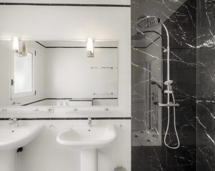 Ajaccio, Route des Sanguinaires, Villa vue mer, 5 chambres, Piscine, Plage à pied