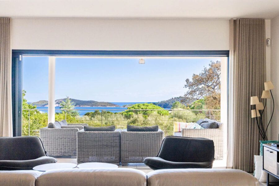 Exclusive Listing, Pinarello, Sea View Villa, 4 Bedrooms, Pool, Walking Distance to the Beach