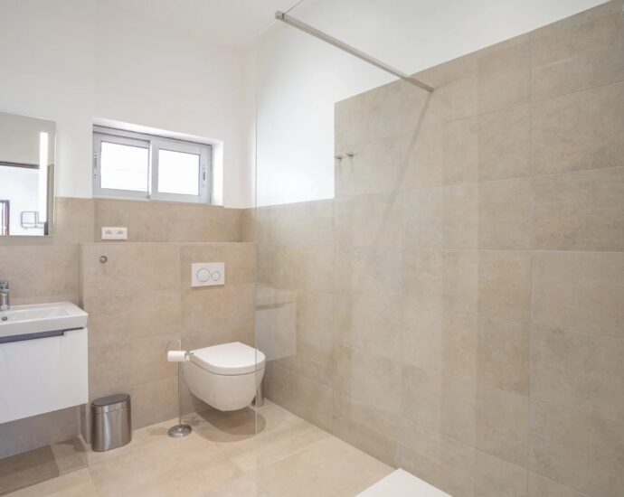 Ajaccio, Route des Sanguinaires, Villa vue mer, 5 chambres, Piscine, plage à pied