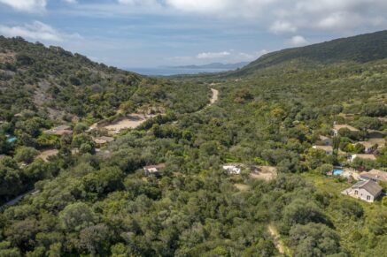 Porto-Vecchio, Palombaggia, Terrain constructible, Permis de construire, Vue montagne, Aperçu mer