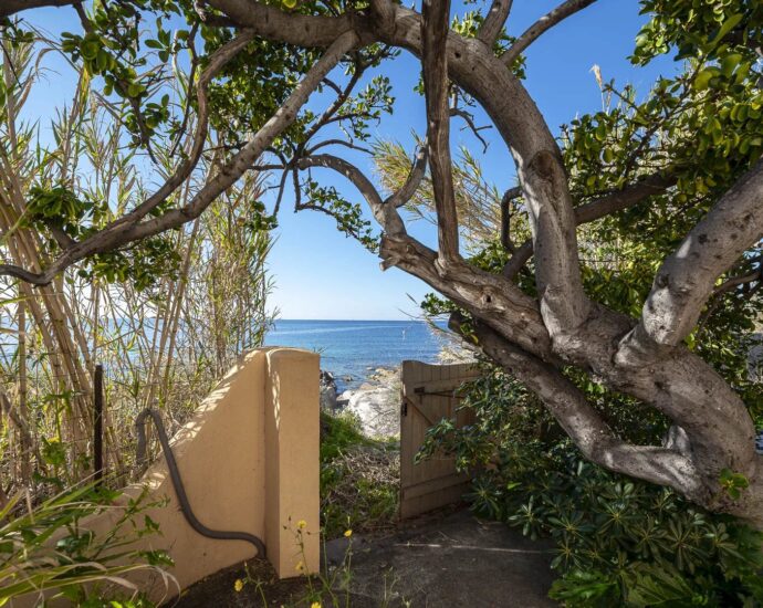 Exclusive: Ajaccio, waterfront villa with panoramic sea view, 6 bedrooms, walking distance to the beach.