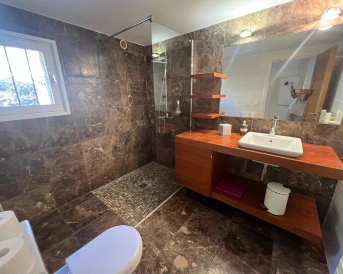 Porto Vecchio, Palombaggia, Propriété vue mer, 4 chambres, piscine, plage à pied