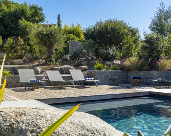 Arasu, villa 4 chambres, piscine chauffée, vue montagnes, proche plage