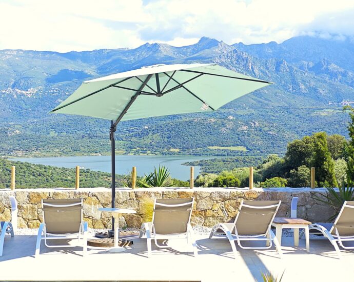 Balagne, Santa-Reparata di Balagna, 9-Bedroom Villa with Lake and Mountain Views, Pool, Gym, Sauna, Close to Île-Rousse and Beaches