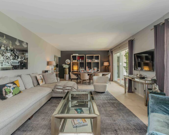 Ajaccio, Route des Sanguinaires, Villa vue mer, 5 chambres, Piscine, Plage à pied