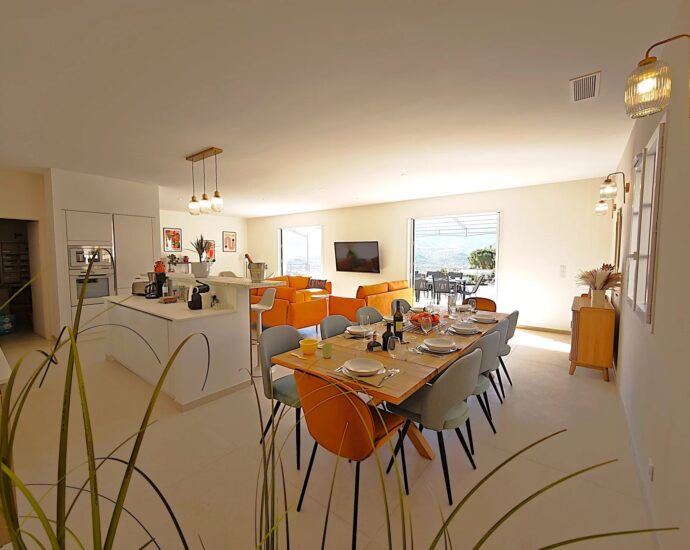 Balagne, Santa-Reparata di Balagna, 9-Bedroom Villa with Lake and Mountain Views, Pool, Gym, Sauna, Close to Île-Rousse and Beaches