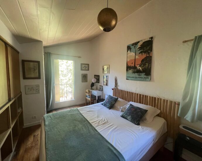 Porto Vecchio, Palombaggia, Propriété vue mer, 4 chambres, piscine, plage à pied