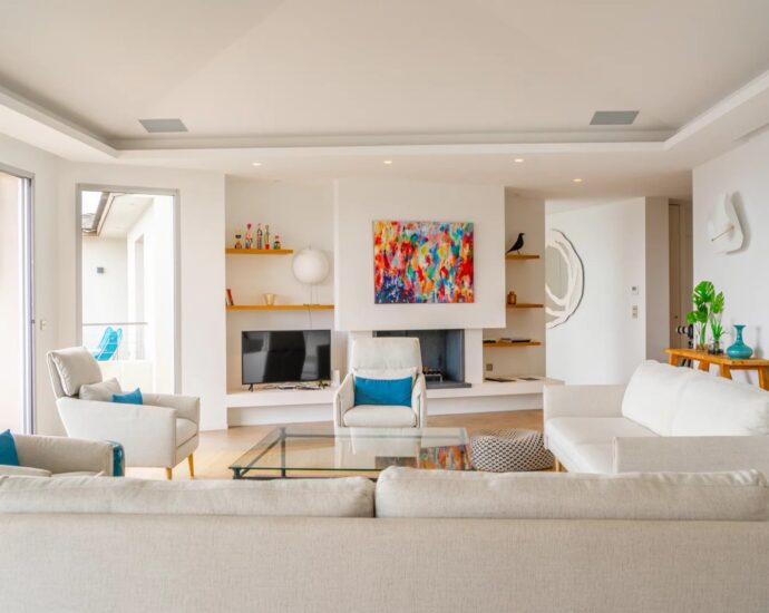 Palombaggia, villa 7 bedrooms, service room, swimming pool, panoramic sea view, beach on foot