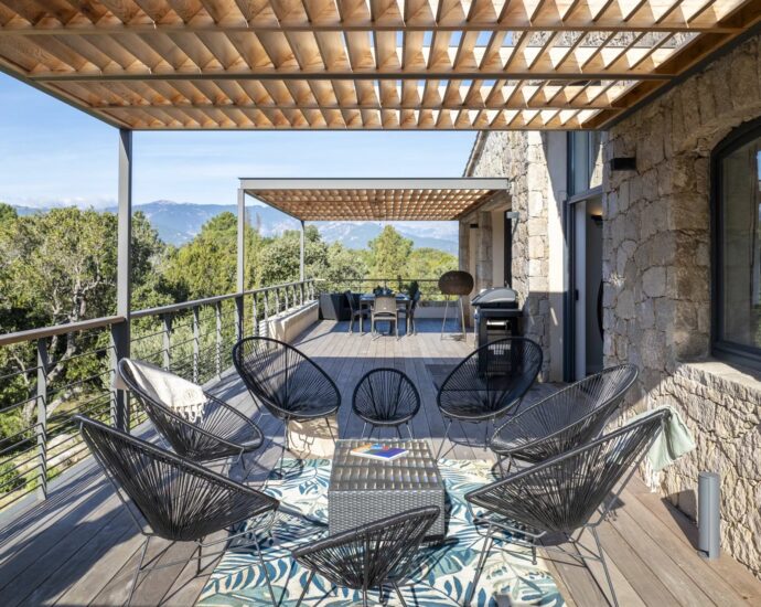 Porto-Vecchio, Domaine de Cala Rossa, villa 8 chambres, piscine et plage à pied