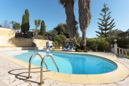 Sagone , Villa vue mer panoramique, 8 chambres, piscine, plage à pied