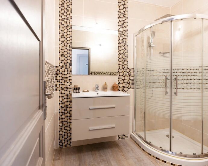 Cap Corse, Sisco, Villa vue montagnes, 5 chambres, piscine, proche plage