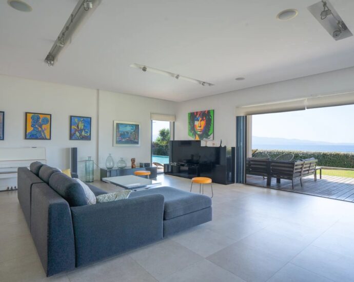 Ajaccio, Route des Sanguinaires, Villa vue mer, 5 Chambres, Piscine, proche plage