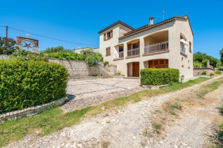 Saint Florent, Villa 5 chambres, proche plage et centre-ville