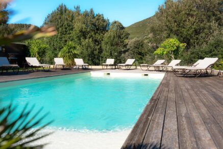 Cap Corse, Sisco, mountain-view villa, 5 bedrooms, pool, close to the beach