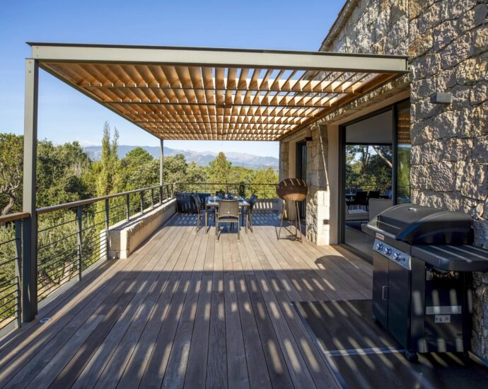 Porto-Vecchio, Domaine de Cala Rossa, villa 8 chambres, piscine et plage à pied