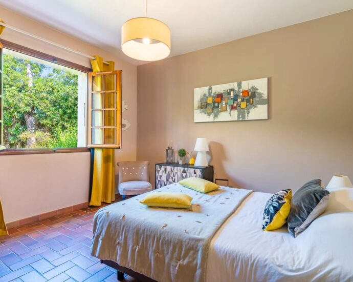 Saint Florent, Villa 5 chambres, proche plage et centre-ville