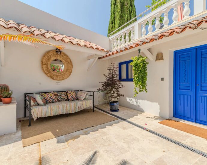 Ajaccio, Route des Sanguinaires, Villa vue mer, 5 chambres, Piscine, Plage à pied